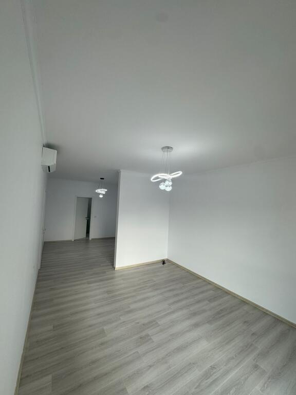 Appartamento in affitto 2+1+2+🅿 (per affari) a Zogu i Zi  1000€/mese!