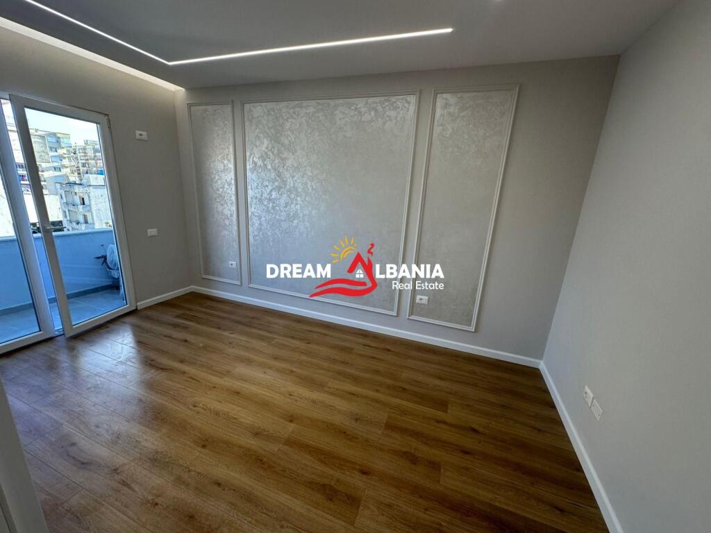 Appartamento 1+1 in Vendita, Astir vicino a Villa L (ID 41111181)