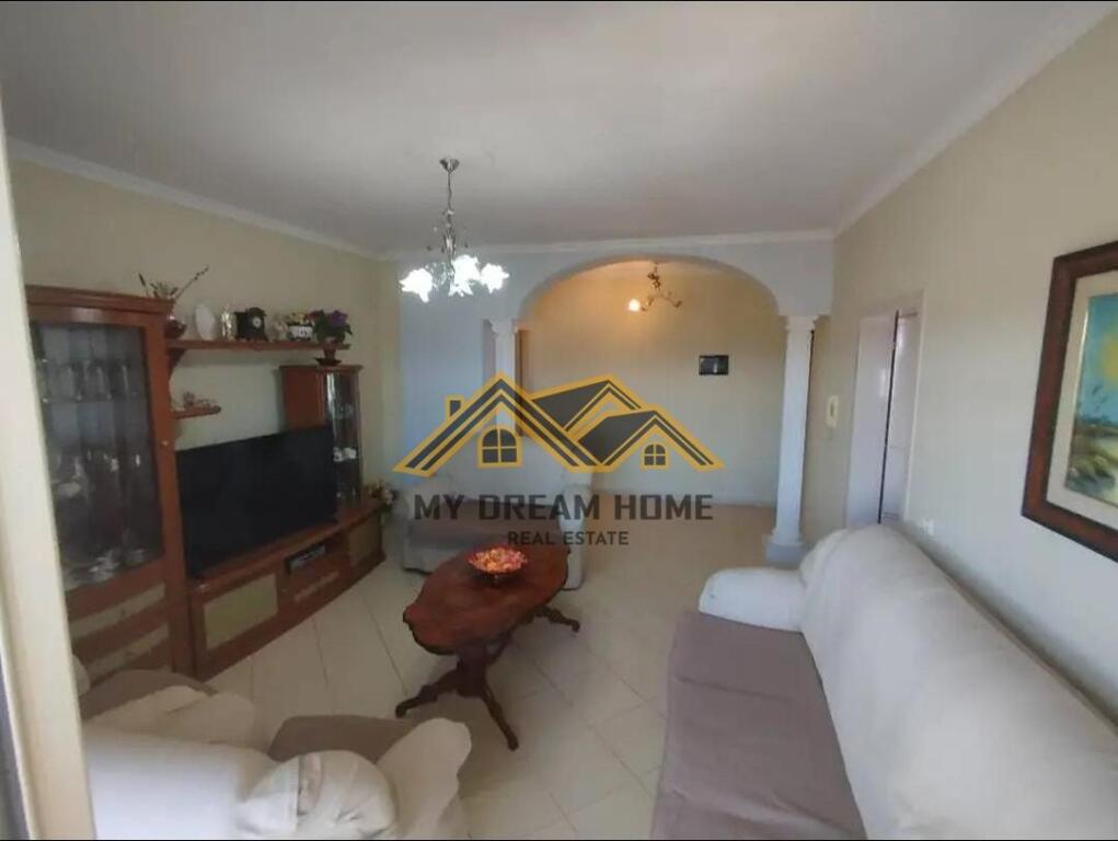 SHITET APARTAMENT 2+1+2 TEK MUZEUMI NE DURRES!