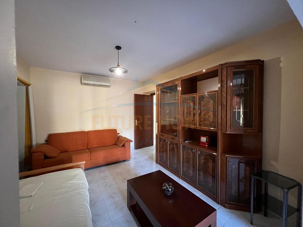 Qera, Apartament 2+1, Shkolla e Baletit, Tiranë.