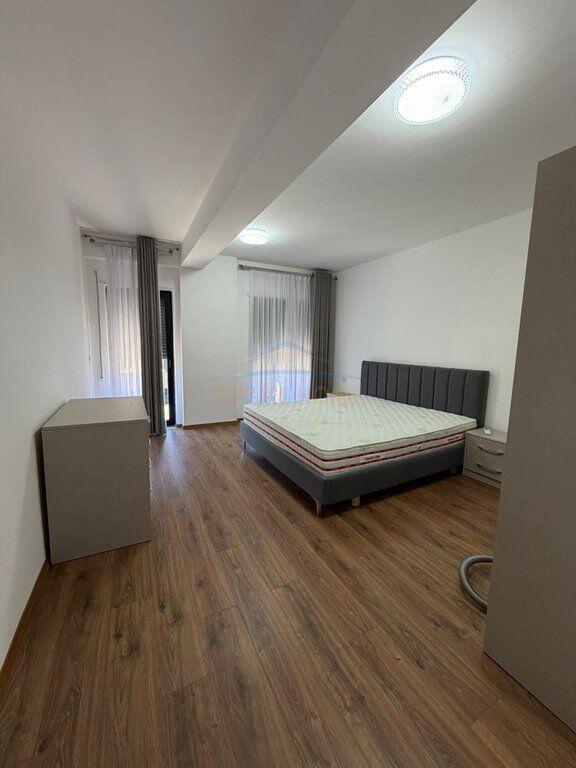 Affitto, Appartamento 1+1+Posto Auto, Residenza Kodra e Diellit 2, Tirana.