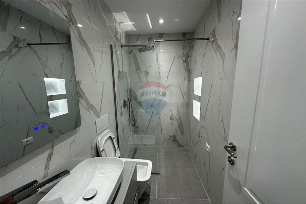 Duplex - In Affitto - Piazza Skanderbeg