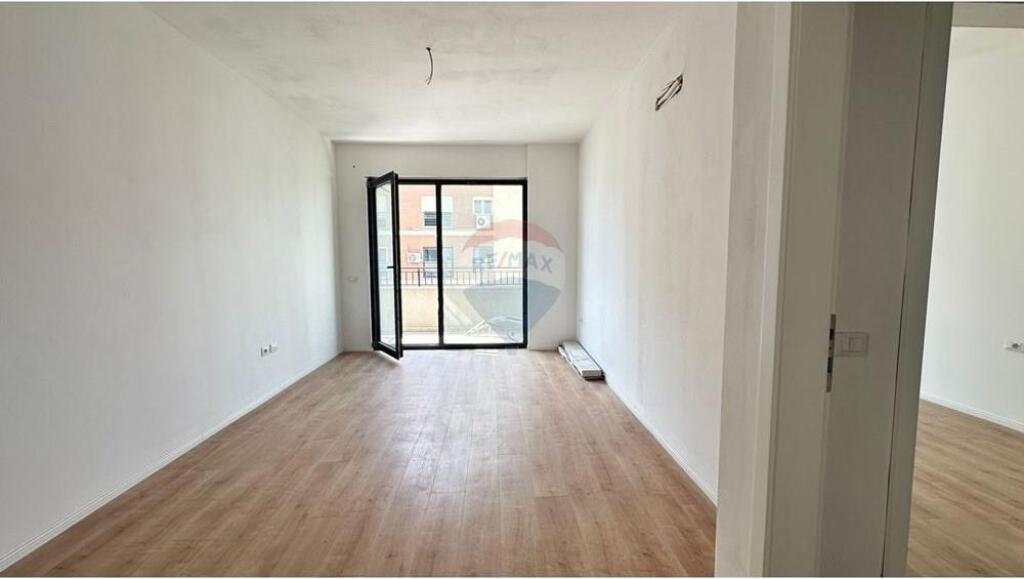 APARTAMENT 1+1 PER SHITJE - LIQENI I THATE