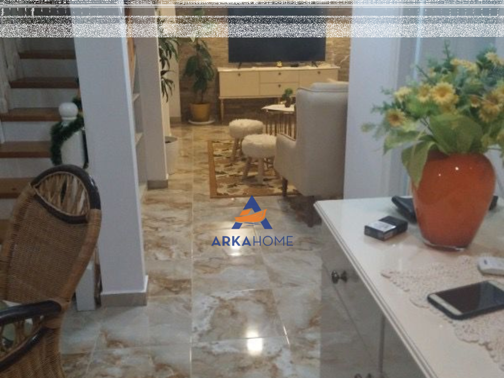SHITET DUPLEX 3+1 "MALI ROBIT " 131000 €