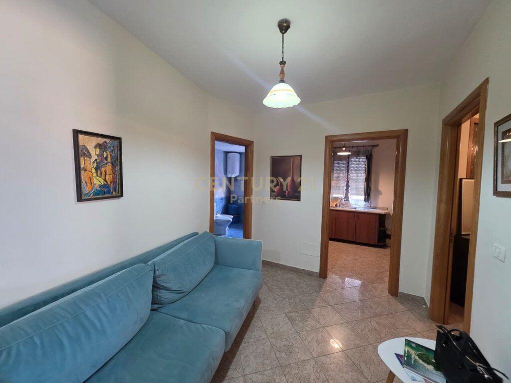 APARTAMENT 2+1+ POST PARKIMI ME QIRA PRANE ''EYE OF TIRANA'', QENDER