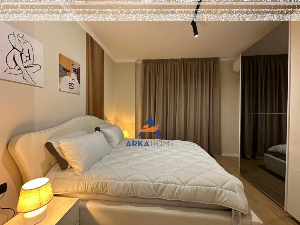 FOR RENT APARTMENT 2+1+2+BALCONY "IN BLLOK" 1500 EURO (NEGOTIABLE)