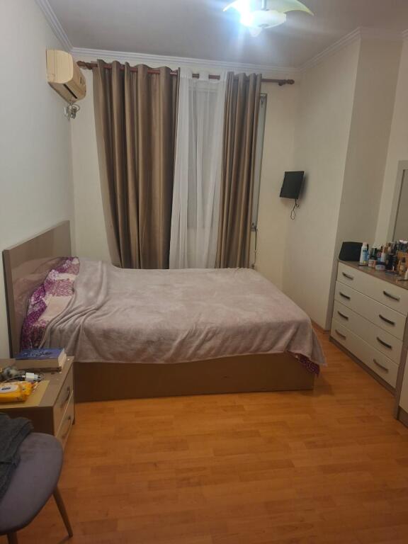 Apartament 1+1 me qira prane Gjykates se Rrethit Tirane