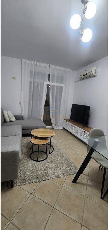 Rent, Apartment 1+1, Former Exhibition, Tirana.