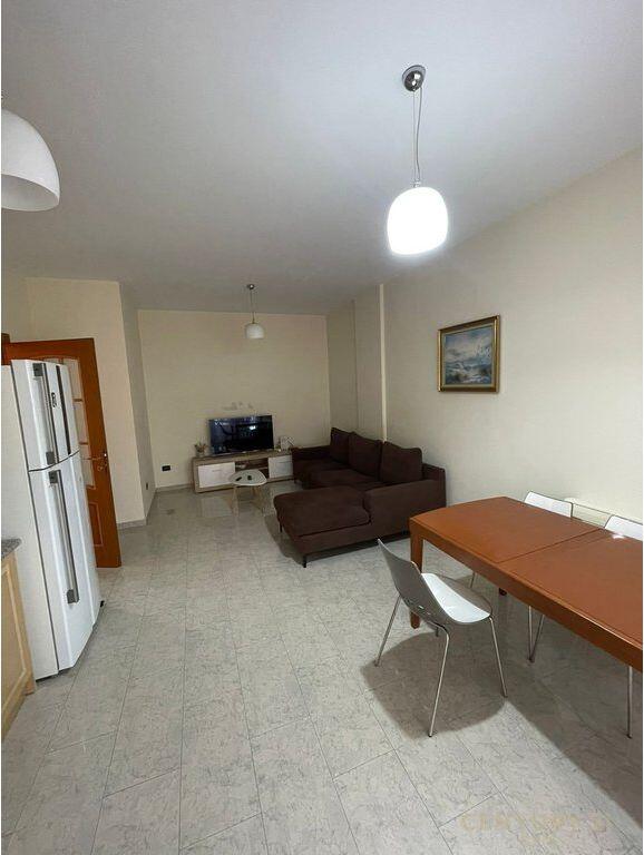 Appartamento 2+1+2 In Affitto a Garda, 127 m² 1.000 € /Mese