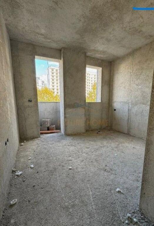 Apartment 2+1+2 for sale, Aviation Field – opposite the “Dhora Leka” school, Tirana