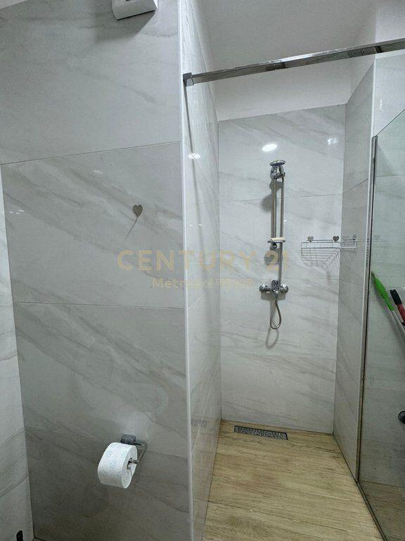 Apartament 1+1 me Qira – Ish Tregu Elektrik, Tiranë