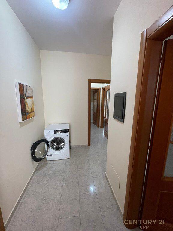 Appartamento 2+1+2 In Affitto a Garda, 127 m² 1.000 € /Mese