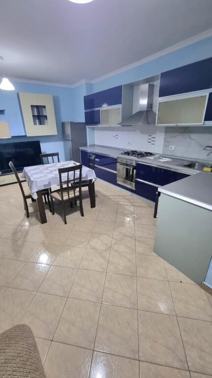 🏡 Jepet me Qira Apartament 2+1 ne Astir, Blv. Migjeni 📍 Pranë kompleksit Molla