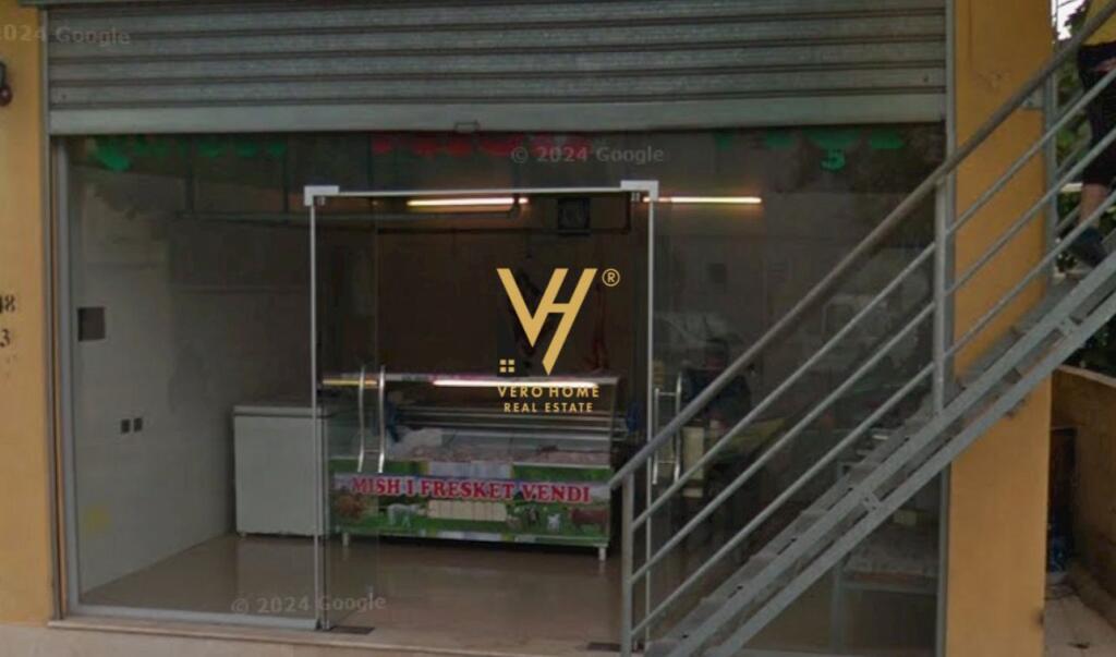 VENDITA AMBIENTE 90 M2 ALL'ISTITUTO 180.000 EURO