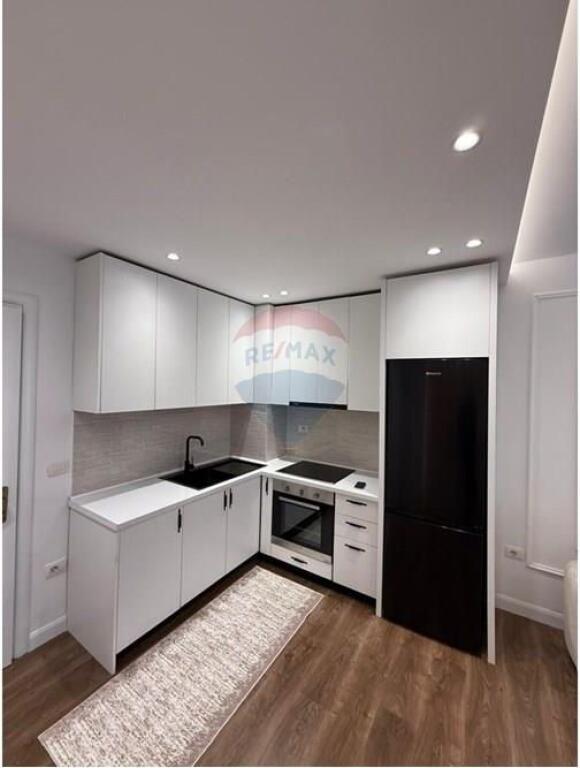 Shitet Apartament 1+1 –  Yzberisht