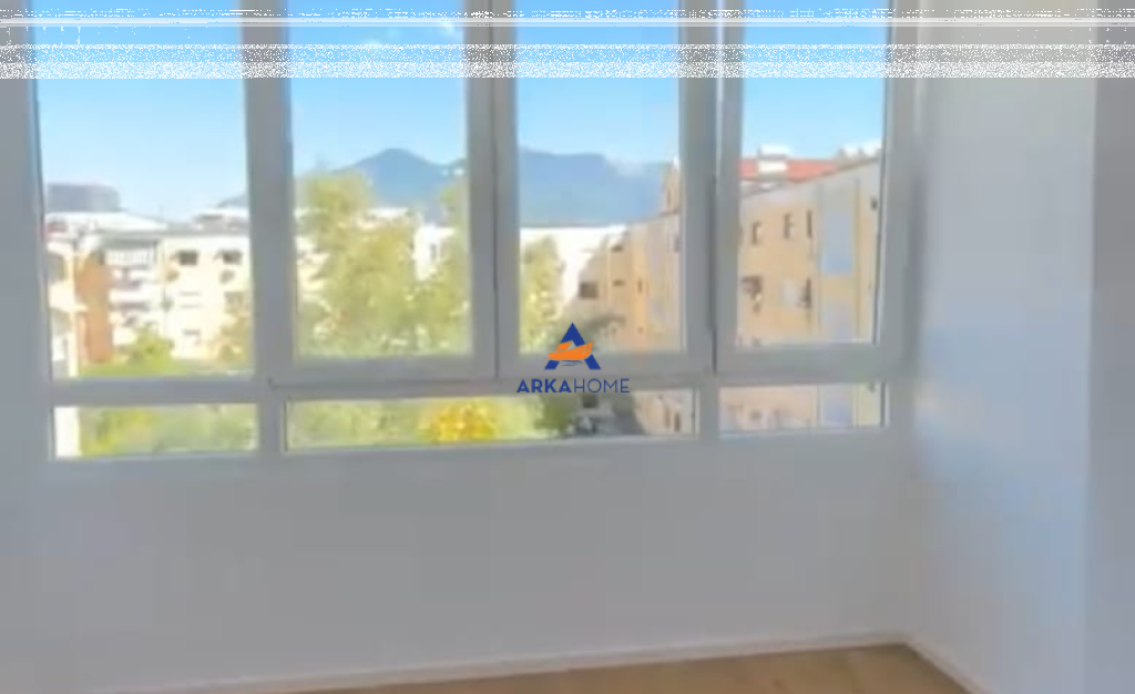 BUSINESS PREMISES FOR RENT 30M2 "DON BOSKO" 40,000 LEKE