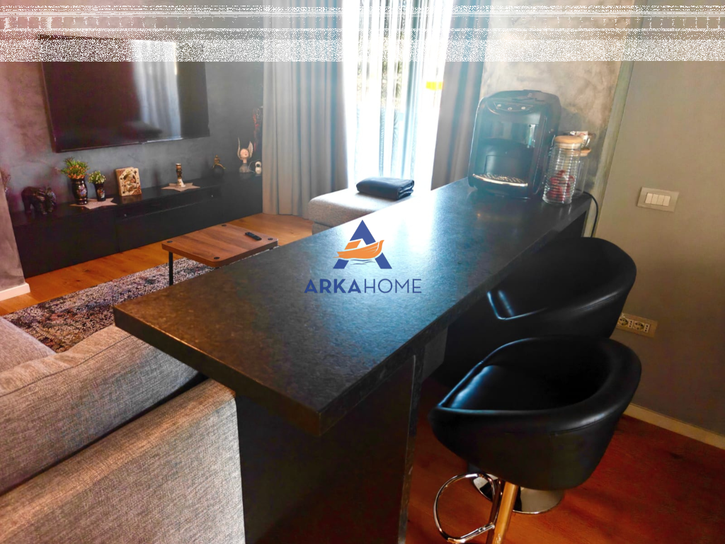 APARTMENT FOR RENT 2+1+ VERANDA "ELBASAN STREET" 2500 EURO