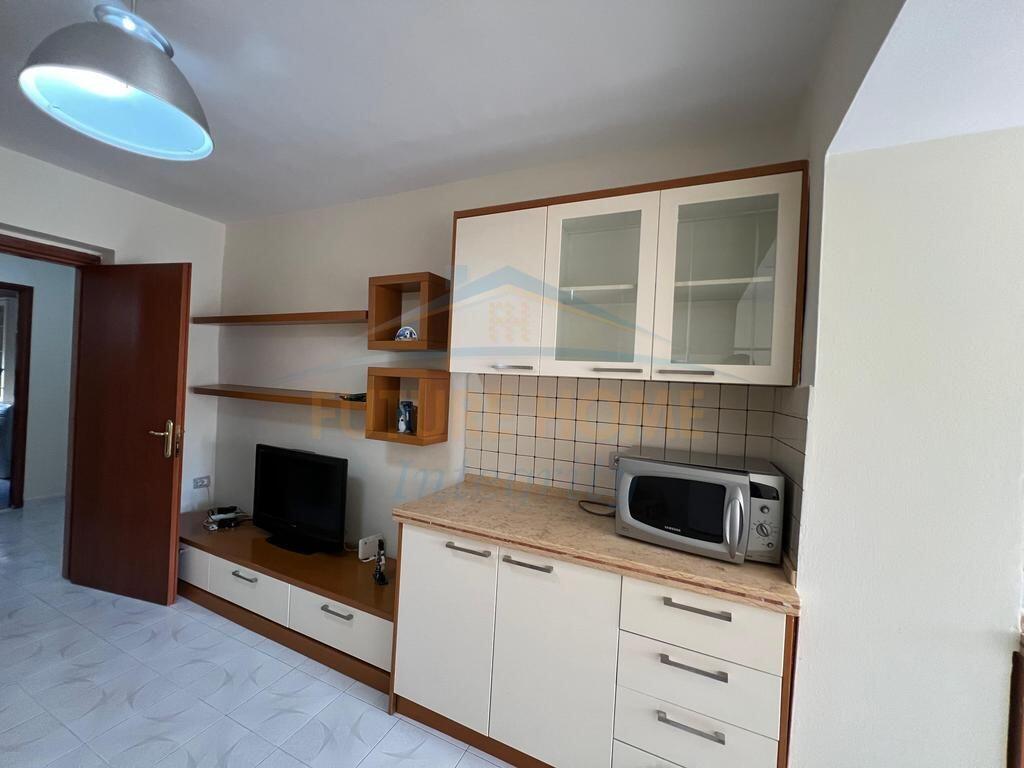 Qera, Apartament 2+1, Shkolla e Baletit, Tiranë.