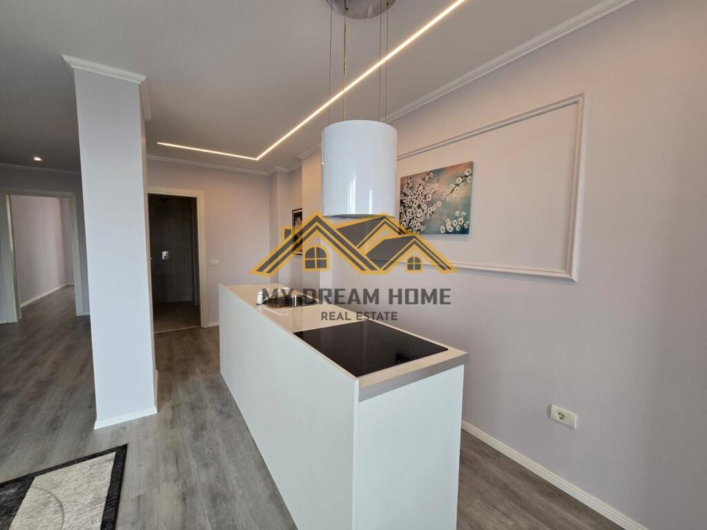 VENDESI APPARTAMENTO 1+1 UKD DURRES VISTA COMPLETA SUL MARE!!