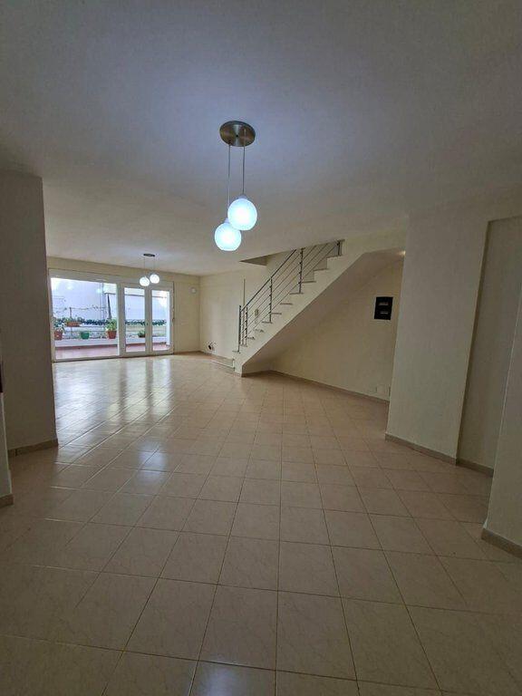 In vendita, Duplex 3+1+2, Residenza Kodra e Diellit 1, Tirana.