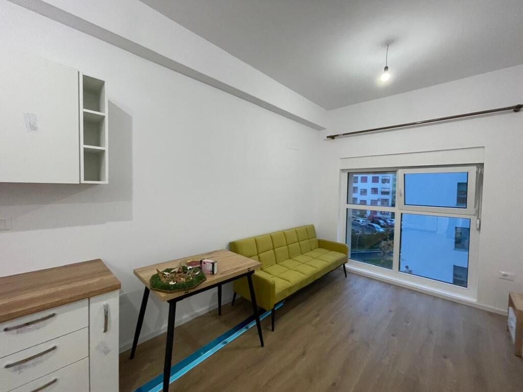 Apartament 1+1 me qira tek Kompleksi Mangalem!