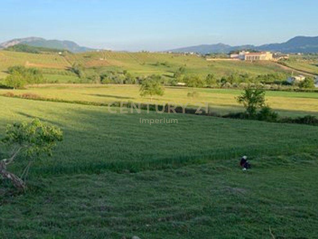 Terreno in Vendita a Surrel – 3000 m² 270,000 €