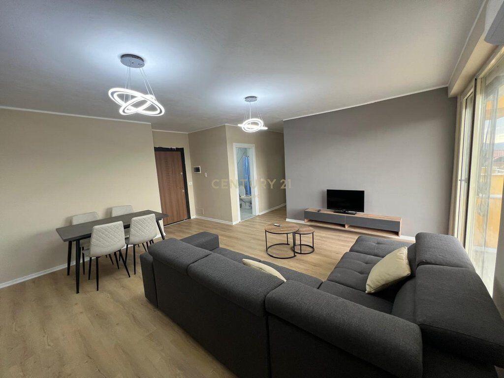 apartment 2+1+2+ parking space at the Tom Doshi buildings Shkoze