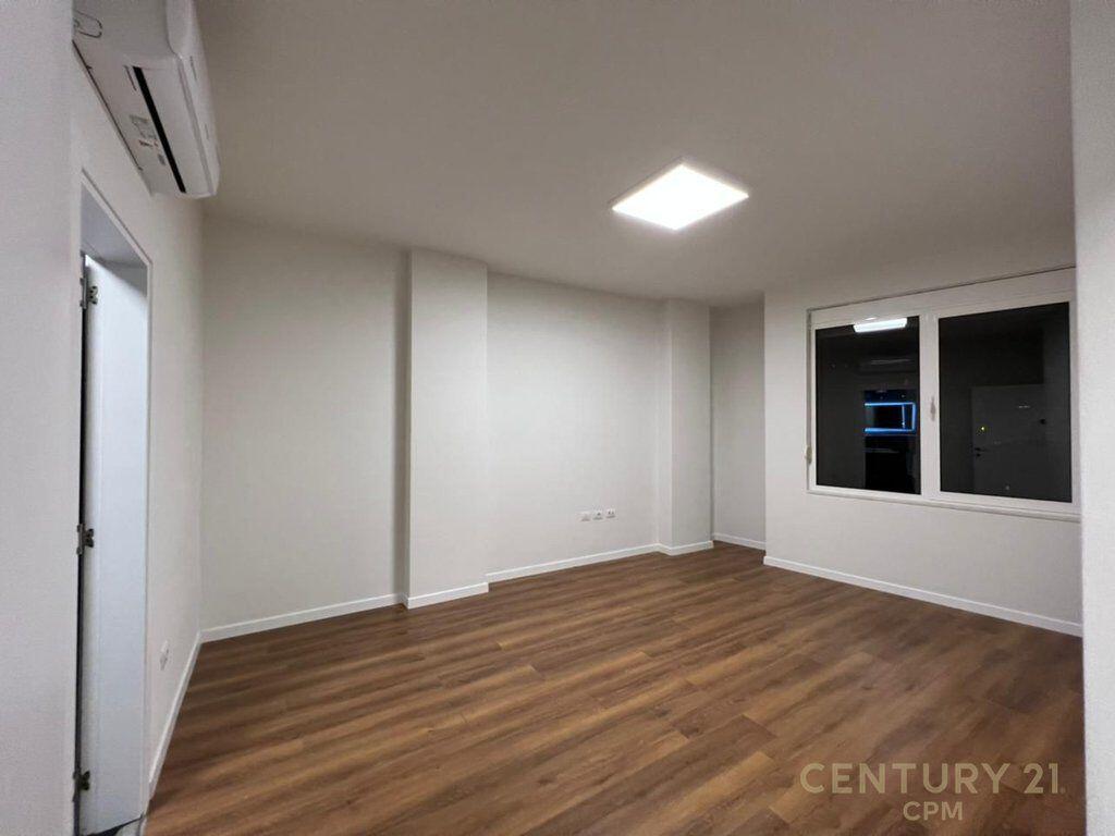 AFFITTIAMO APPARTAMENTO PER UFFICI, IN CENTRO!!! 1.500 € /Mese