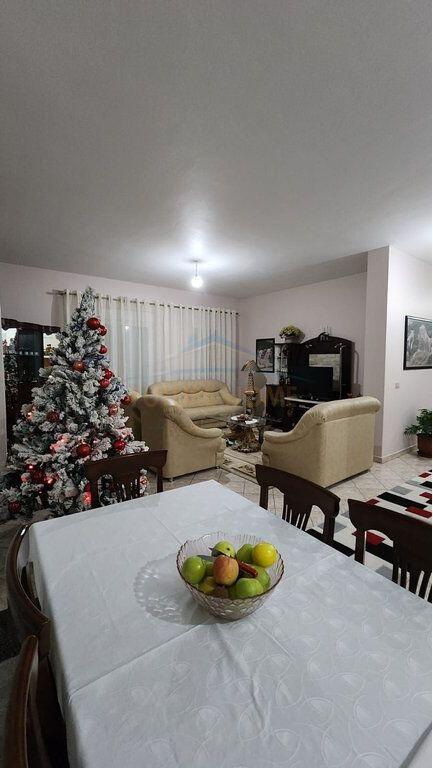 In vendita, Villa su 3 piani, Sauk, Tirana
