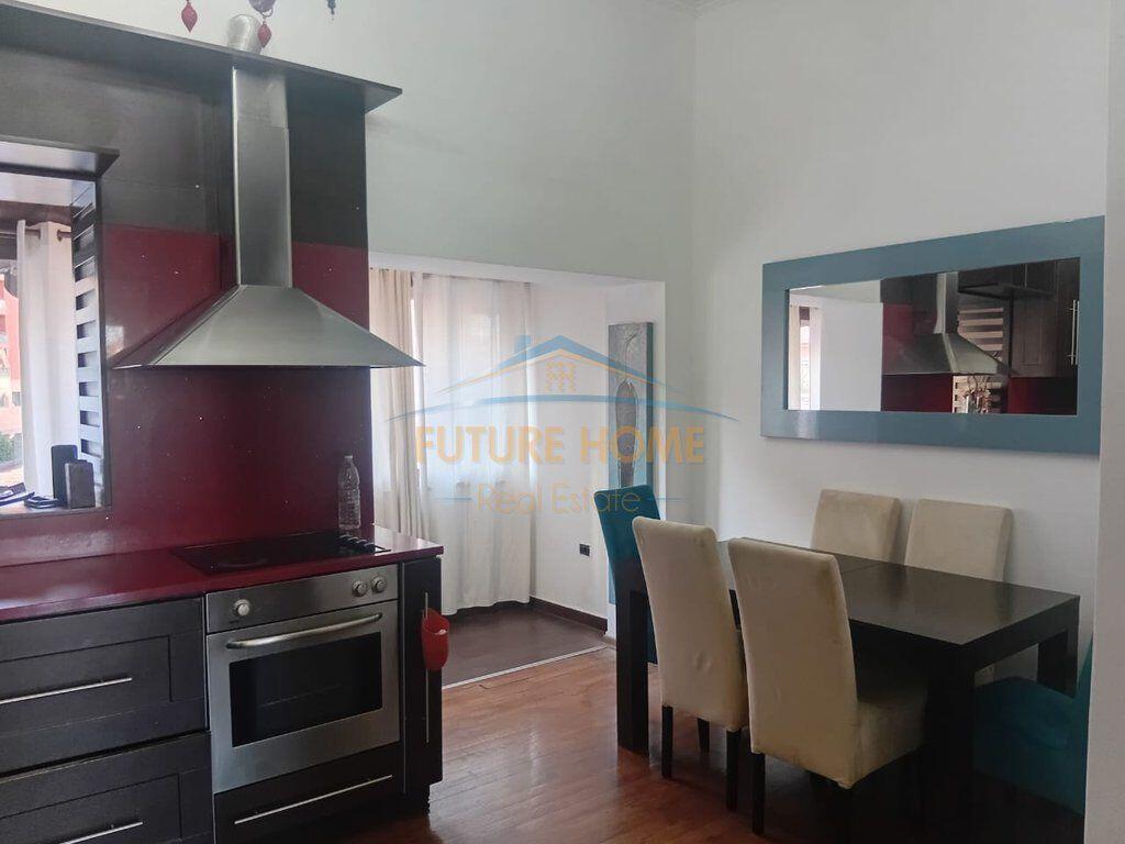 Affitto • Appartamento 2+1+2 • Centro, Rruga e Dibrës, Tirana