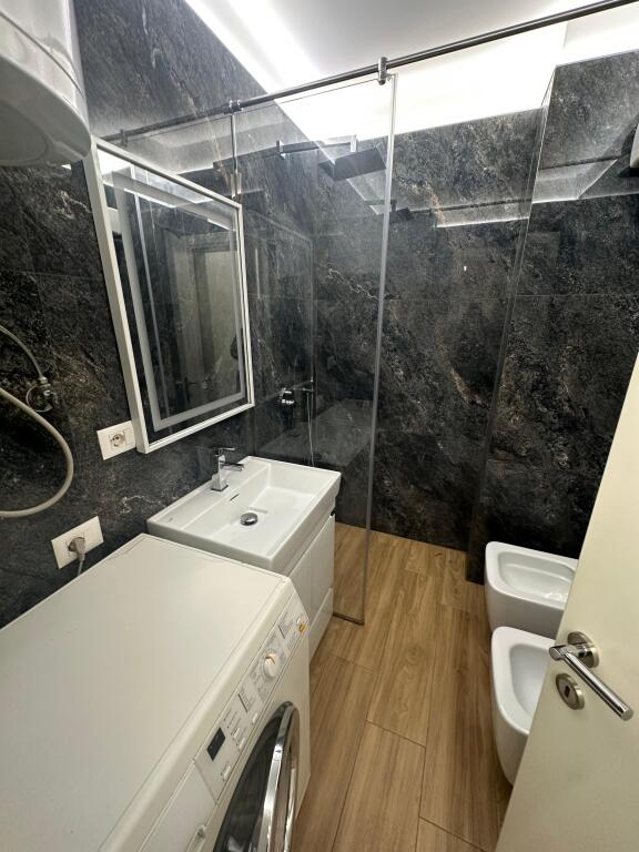 Jepet me qera Apartament 2+1