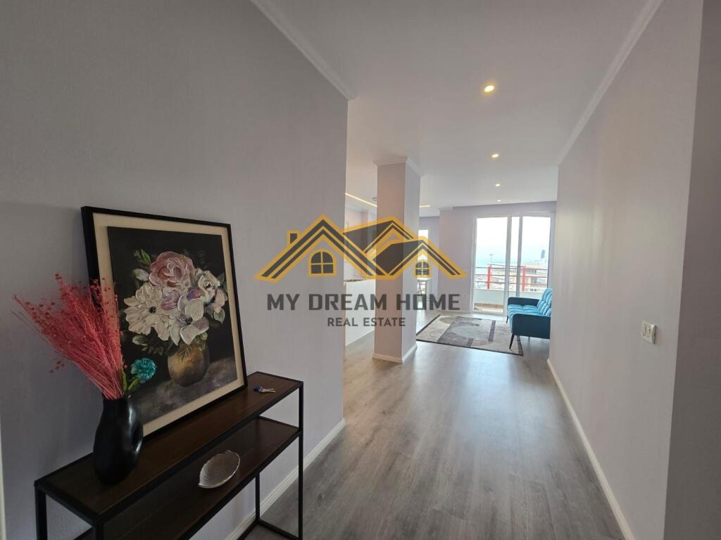VENDESI APPARTAMENTO 1+1 UKD DURRES VISTA COMPLETA SUL MARE!!