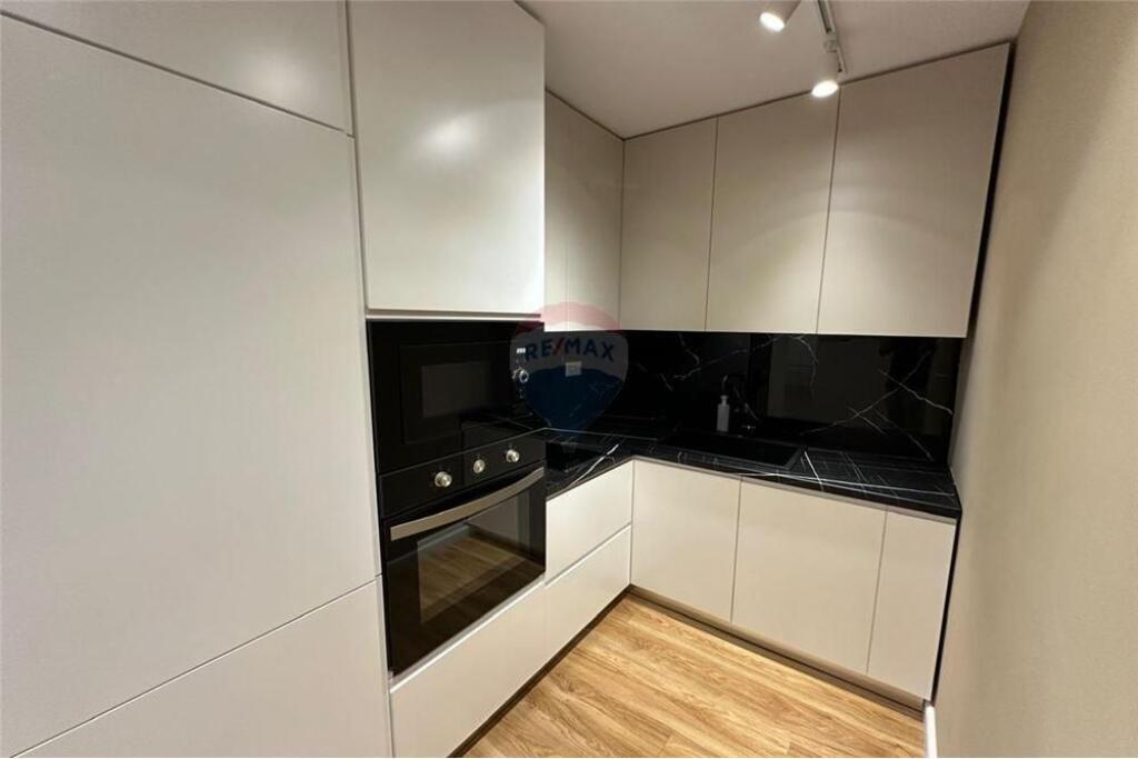 Duplex - In Affitto - Piazza Skanderbeg