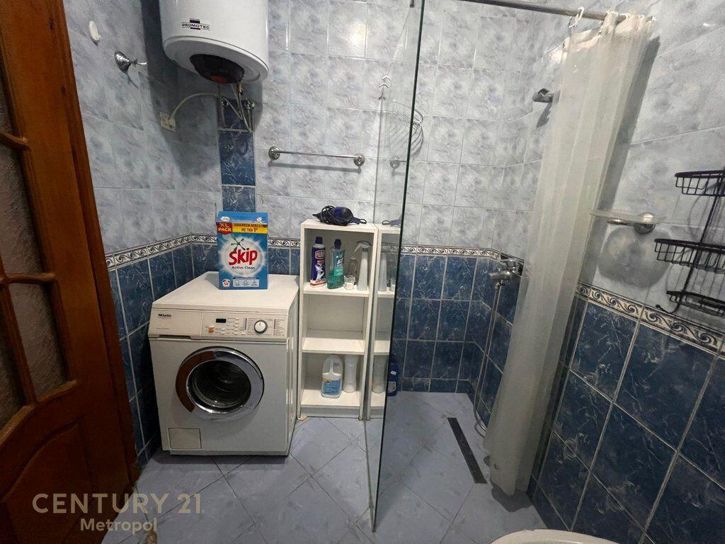 Appartamento 2+1 in Affitto, Ginnasio Partizani 650 € /Mese