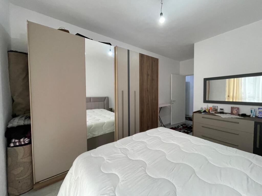 Appartamento 2+1 in vendita a Univers City.