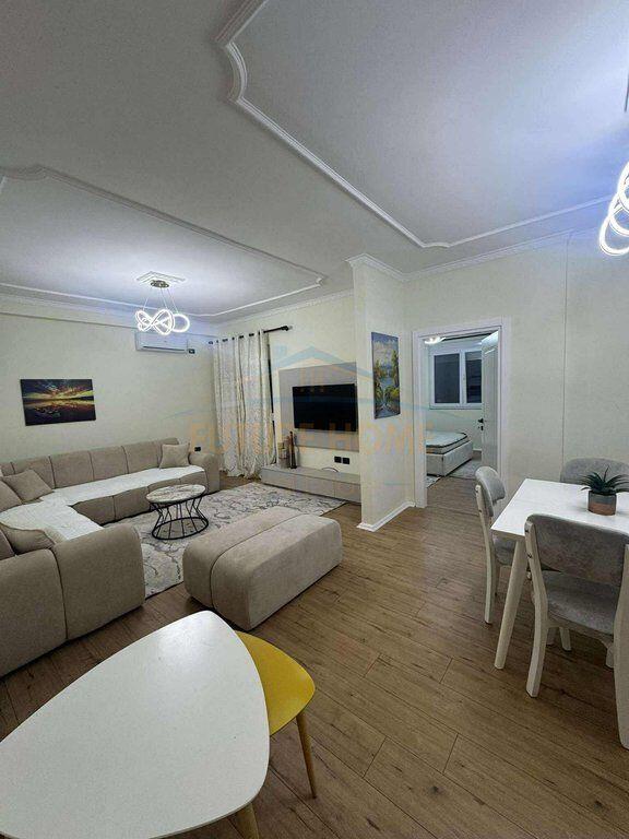 Rent, Apartment 1+1 Dibra Street, Tirana