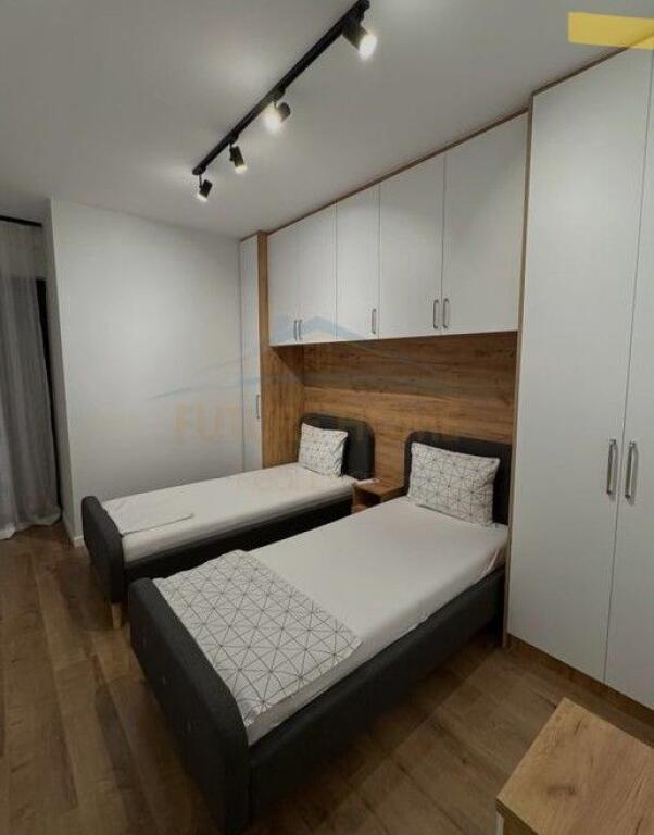 Apartment 2+1 for sale, Arlis – Rruga e Dibrës, near Pharmacy 10