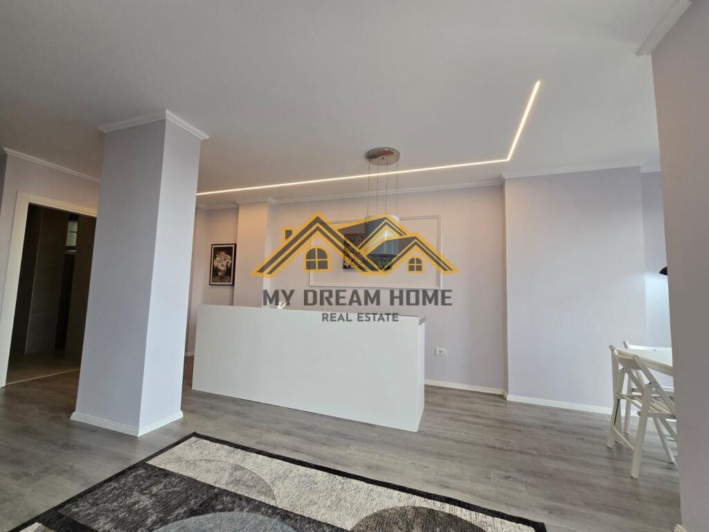 VENDESI APPARTAMENTO 1+1 UKD DURRES VISTA COMPLETA SUL MARE!!