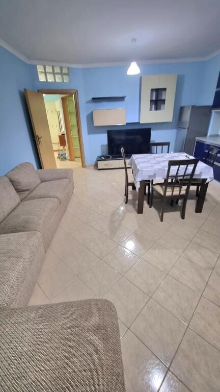 🏡 Jepet me Qira Apartament 2+1 ne Astir, Blv. Migjeni 📍 Pranë kompleksit Molla