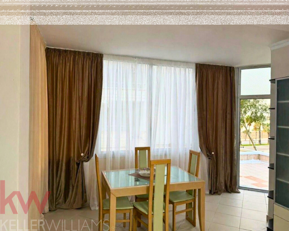 APPARTAMENTO IN VENDITA 2+1+2 con vista mare laterale SUL LUNGOMARE DI VALONA