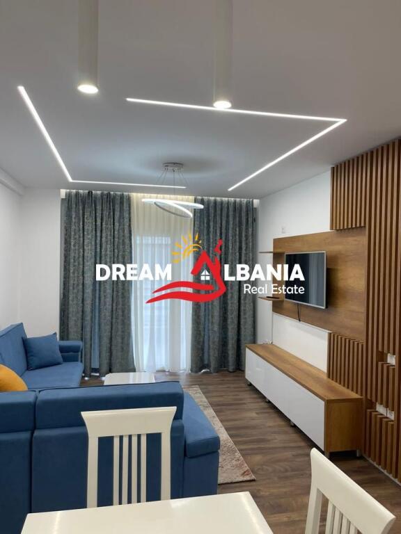 Appartamento 2+1 in affitto in via 5 Maj vicino alla Scuola Tirana Jone (ID 42215154)