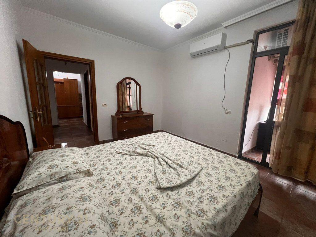 Appartamento 2+1 in Affitto, Ginnasio Partizani 650 € /Mese