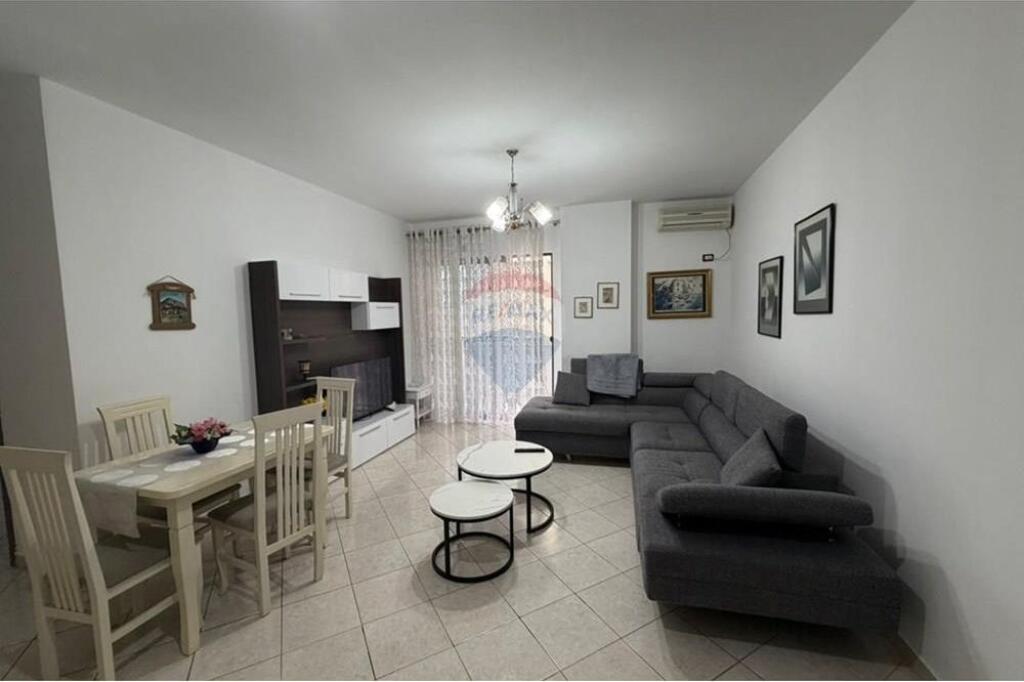 Apartament per qira 2+1 tek Astiri