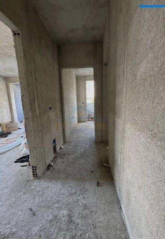 Apartment 2+1+2 for sale, Aviation Field – opposite the “Dhora Leka” school, Tirana