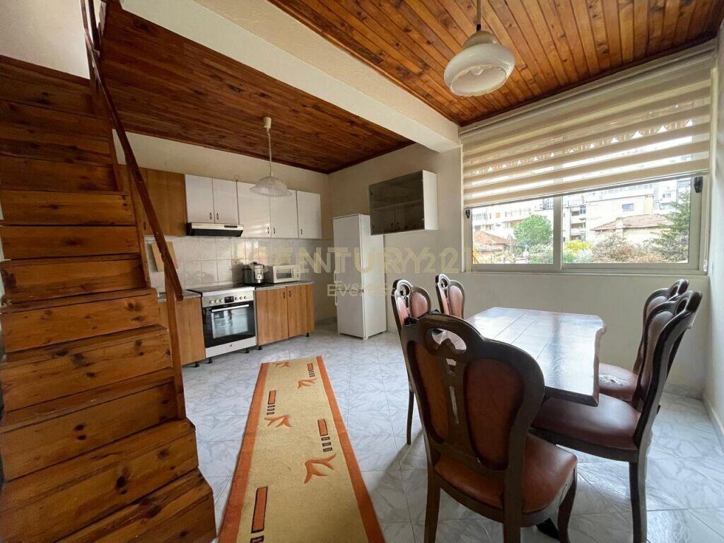 RRUGA E DIBRES, JAPIM APARTAMENT 1+1+PAPAFINGO ME QIRA!