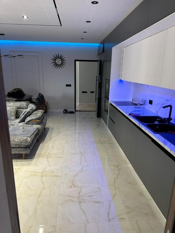 🏡 Jepet me Qira Apartament 1+1 – Lake Land Residence, Farkë