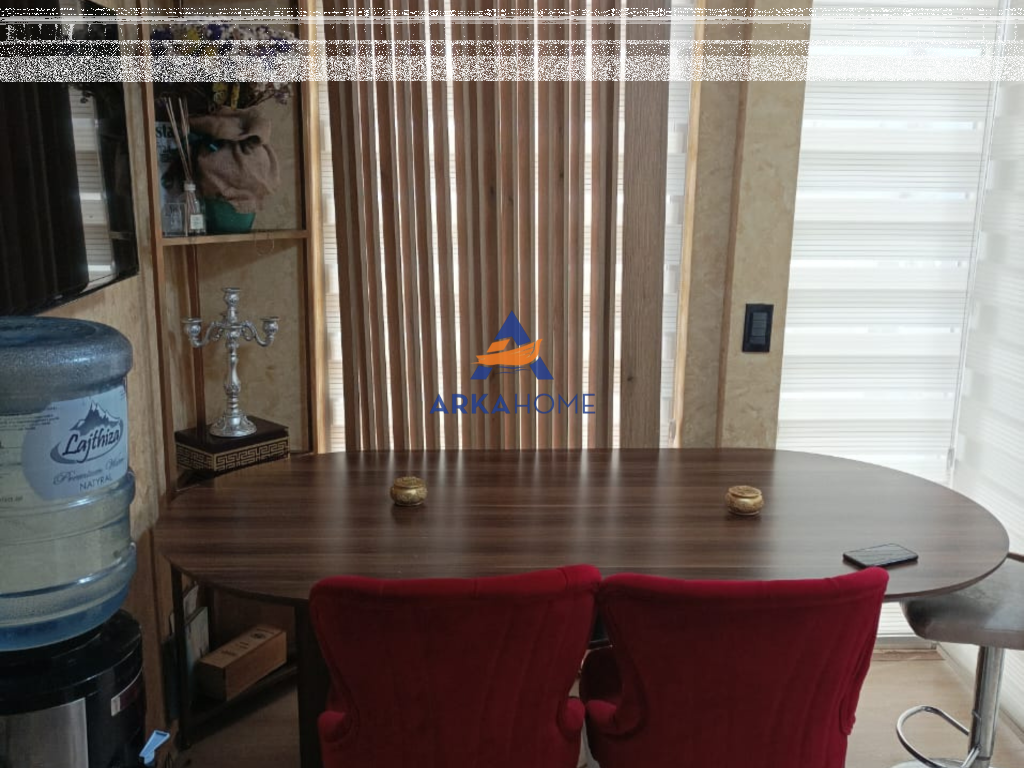 UFFICIO IN AFFITTO "PIAZZA WILLSON" 1500 EURO.