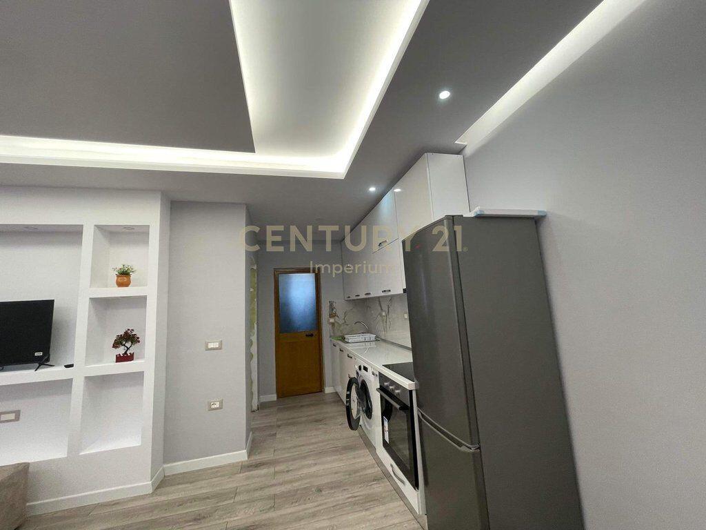 Private House for Rent in Golem 600 € /Month