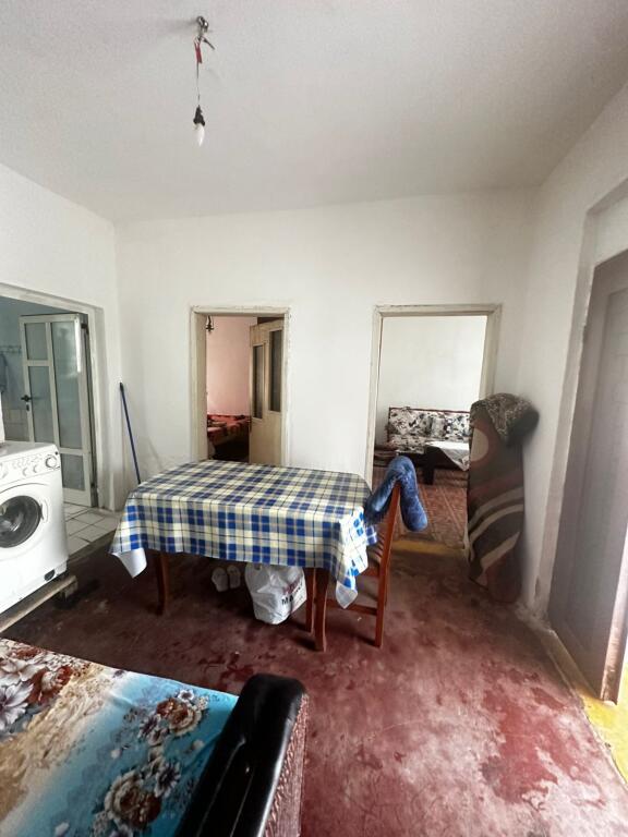 🏡 PRIVATE HOUSE FOR SALE – NEAR THE POLICE, DURRËS