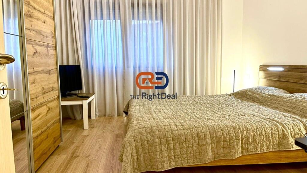 Vicino al Giardino Botanico, Appartamento 2+1+2 Completamente Investito in Vendita !!!